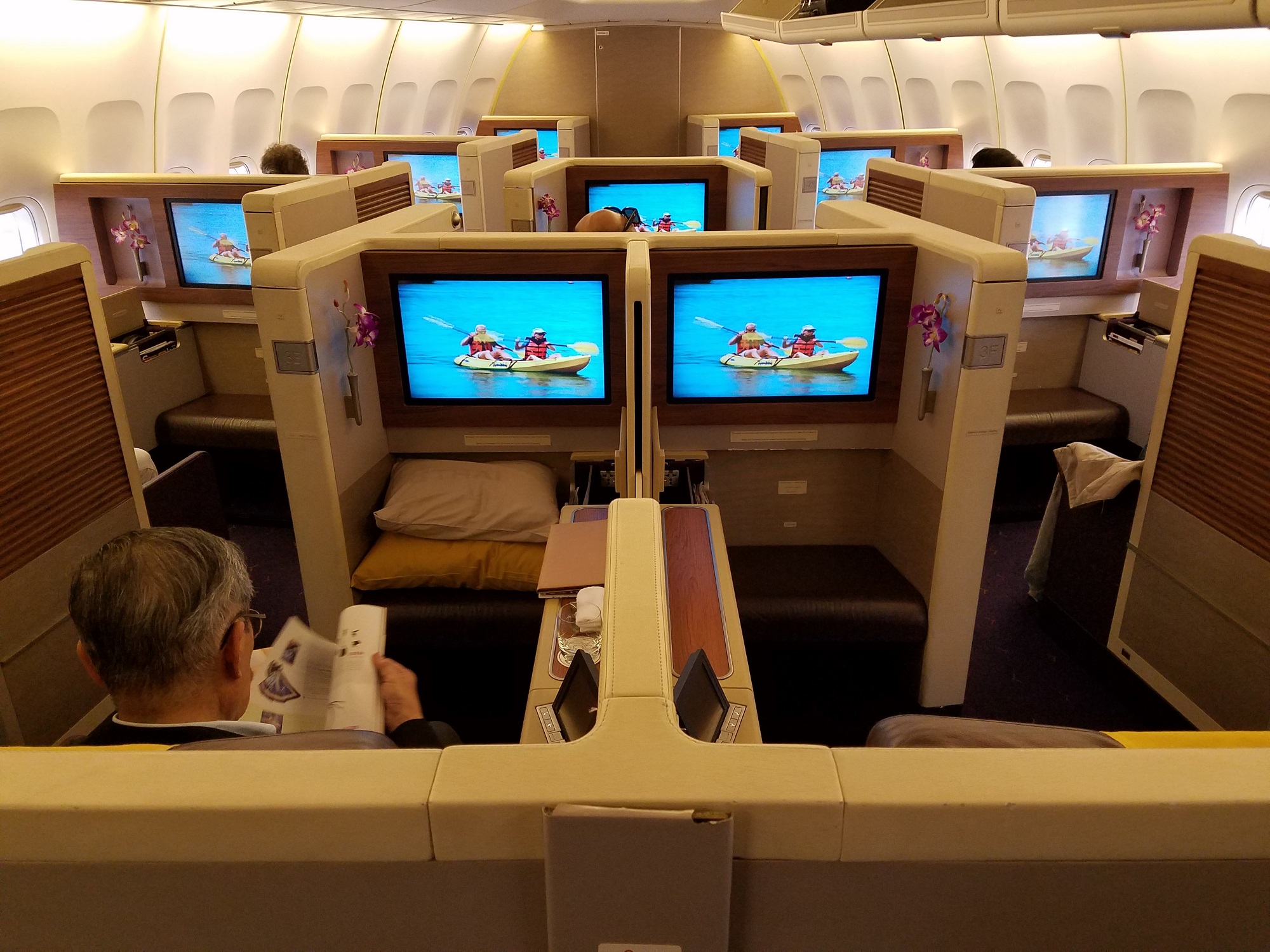 [Randy飛行紀錄] Thai Airways Royal First Lounge BKK 泰國國際航空皇家頭等艙貴賓室巡禮 & Thai ...