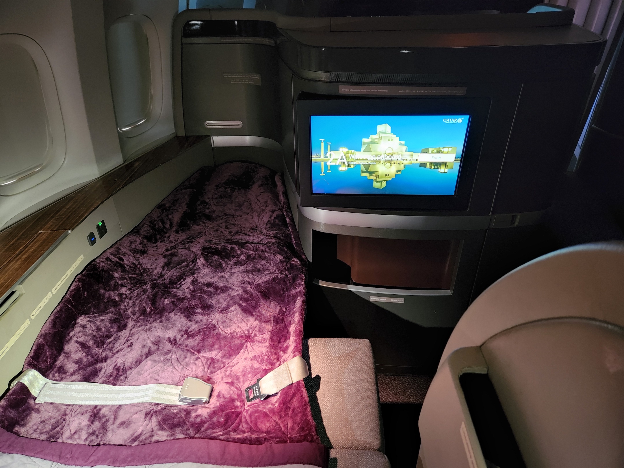[Randy飛行紀錄] 卡達航空頭等艙／多哈～蘇黎世 Qatar Airways First Class／DOH～ZRH | TripPlus