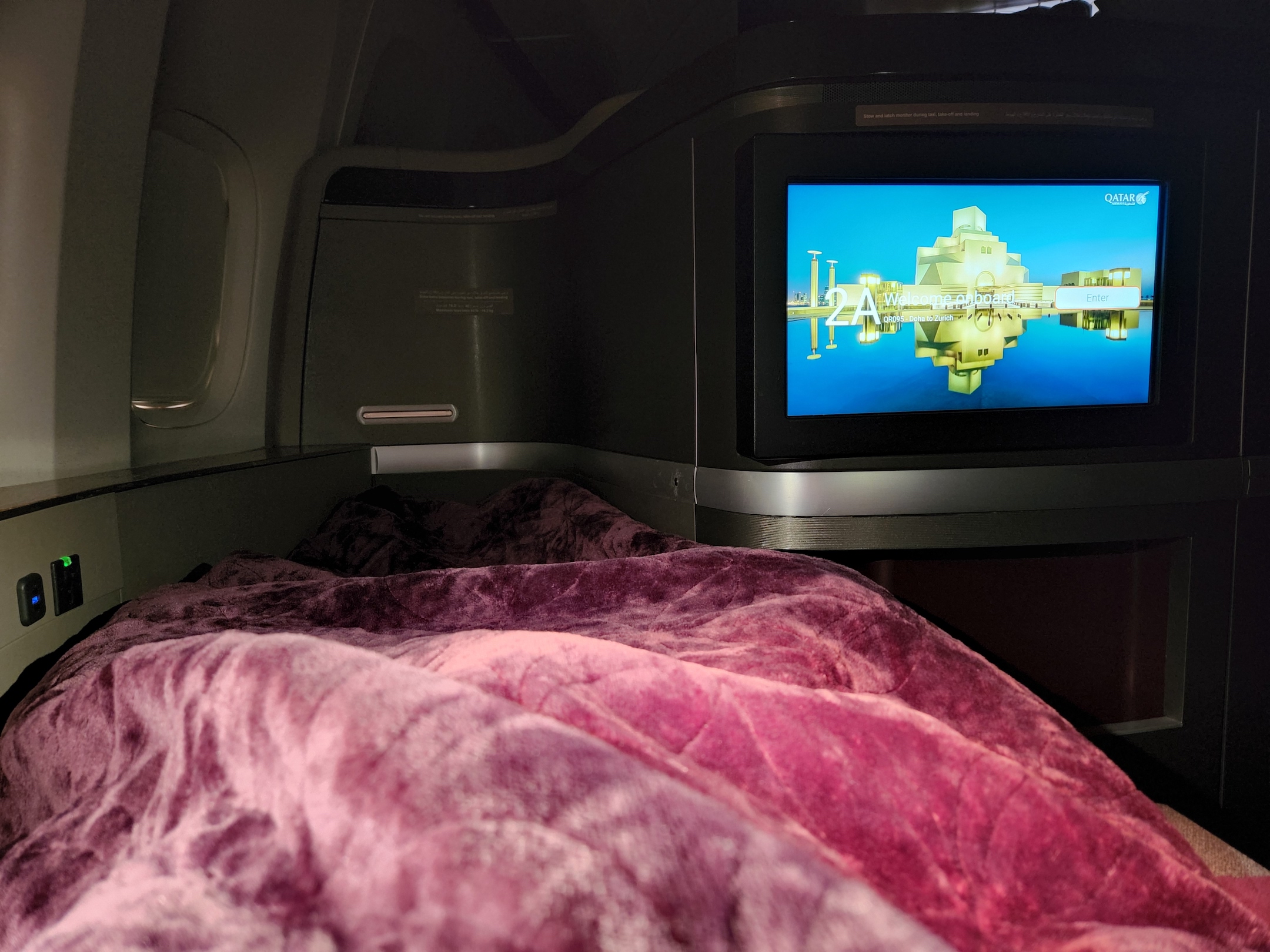 [Randy飛行紀錄] 卡達航空頭等艙／多哈～蘇黎世 Qatar Airways First Class／DOH～ZRH | TripPlus